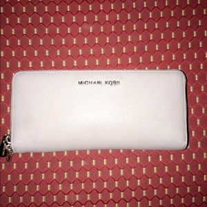 MK wallet